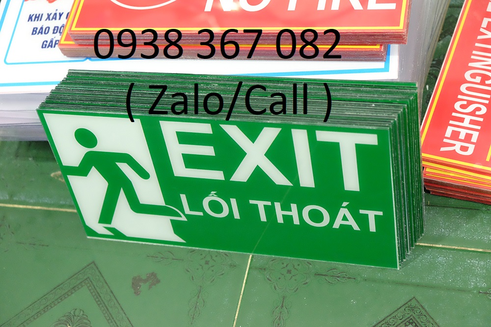 bảng chỉ dẫn lối thoát hiểm Exit bằng mica